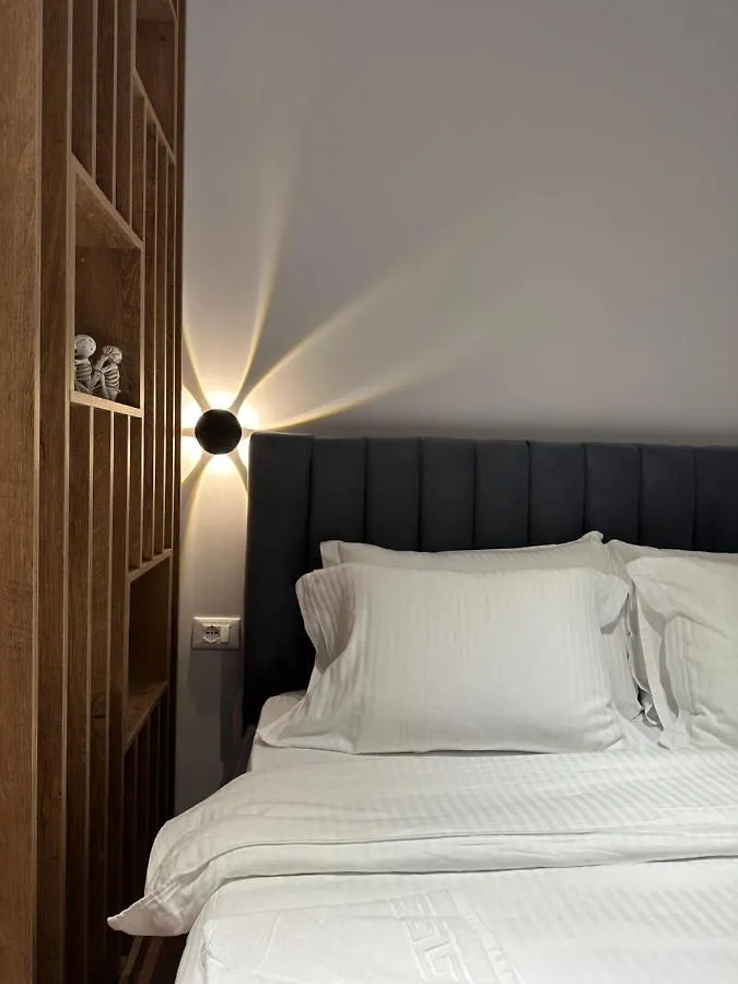 4Seasonsgea , Studio Apartment In Heart Of Tirana
