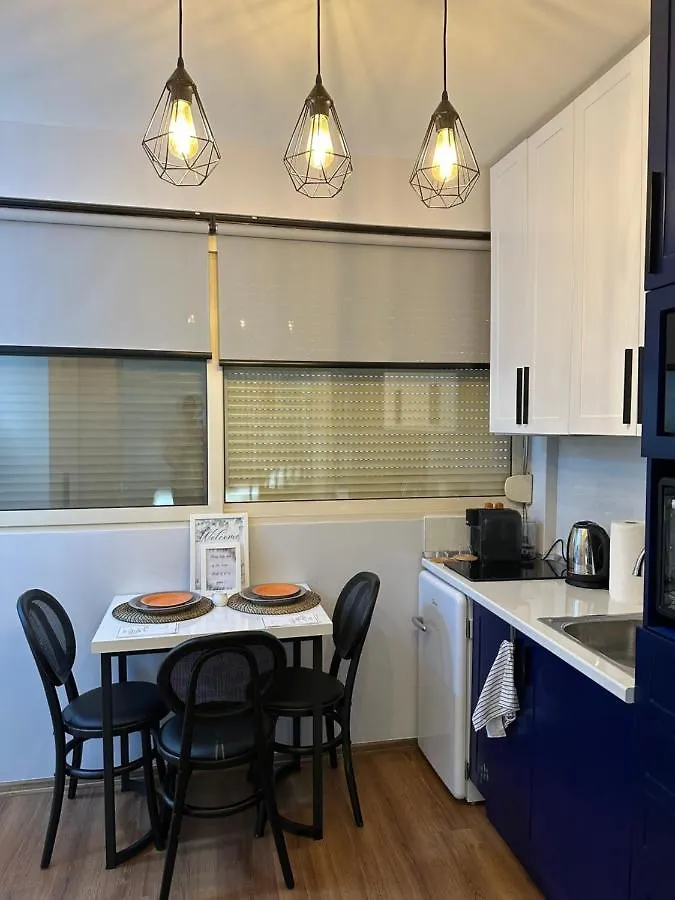 4Seasonsgea , Studio Apartment In Heart Of Tirana
